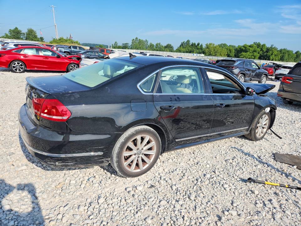 60928346 :رقم المزاد ، 1VWCH7A32DC134971 vin ، 2013 Volkswagen Passat مزاد بيع