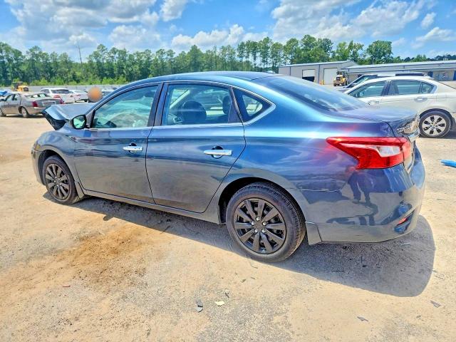 Продаж на аукціоні авто 2017 Nissan Sentra, vin: 3N1AB7AP7HY215947, номер лоту: 61712876