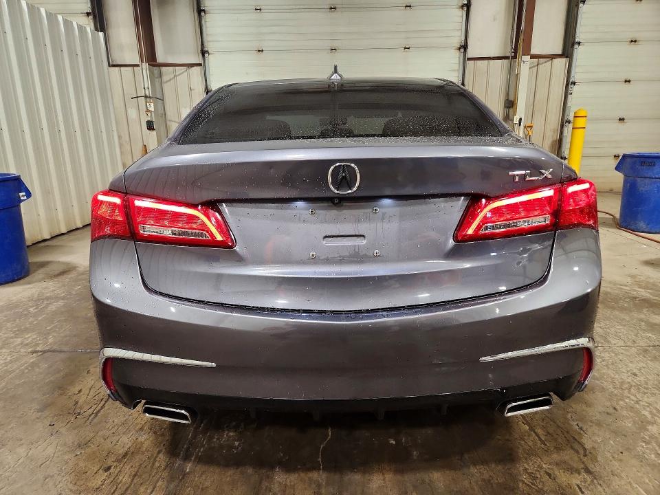 2018 Acura Tlx მანქანა იყიდება აუქციონზე, vin: 19UUB2F55JA006562, აუქციონის ნომერი: 62432586