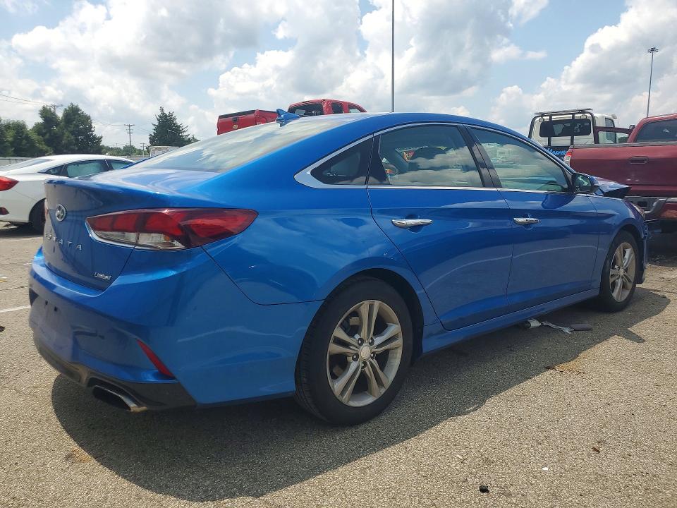 59870286 :رقم المزاد ، 5NPE34AF5JH596850 vin ، 2018 Hyundai Sonata مزاد بيع