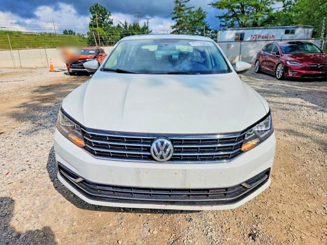 Aukcja sprzedaży 2017 Volkswagen Passat, vin: 1VWBT7A37HC032744, numer aukcji: 63123416
