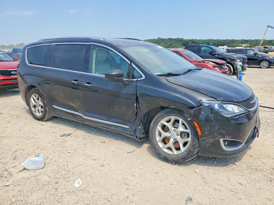 61776826 :رقم المزاد ، 2C4RC1EGXLR164943 vin ، 2020 Chrysler Pacifica مزاد بيع
