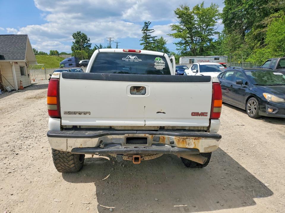 Продажа на аукционе авто 2001 Gmc Sierra, vin: 1GTHC29U11E168052, номер лота: 62561576