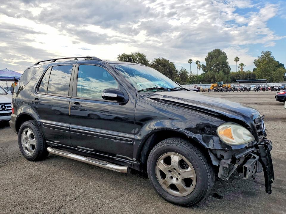 2003 Mercedes-benz Ml მანქანა იყიდება აუქციონზე, vin: 4JGAB57E73A458478, აუქციონის ნომერი: 60232546