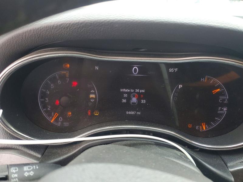 85771635 :رقم المزاد ، 1C4RJEBG1JC253582 vin ، 2018 Jeep Grand Cherokee مزاد بيع
