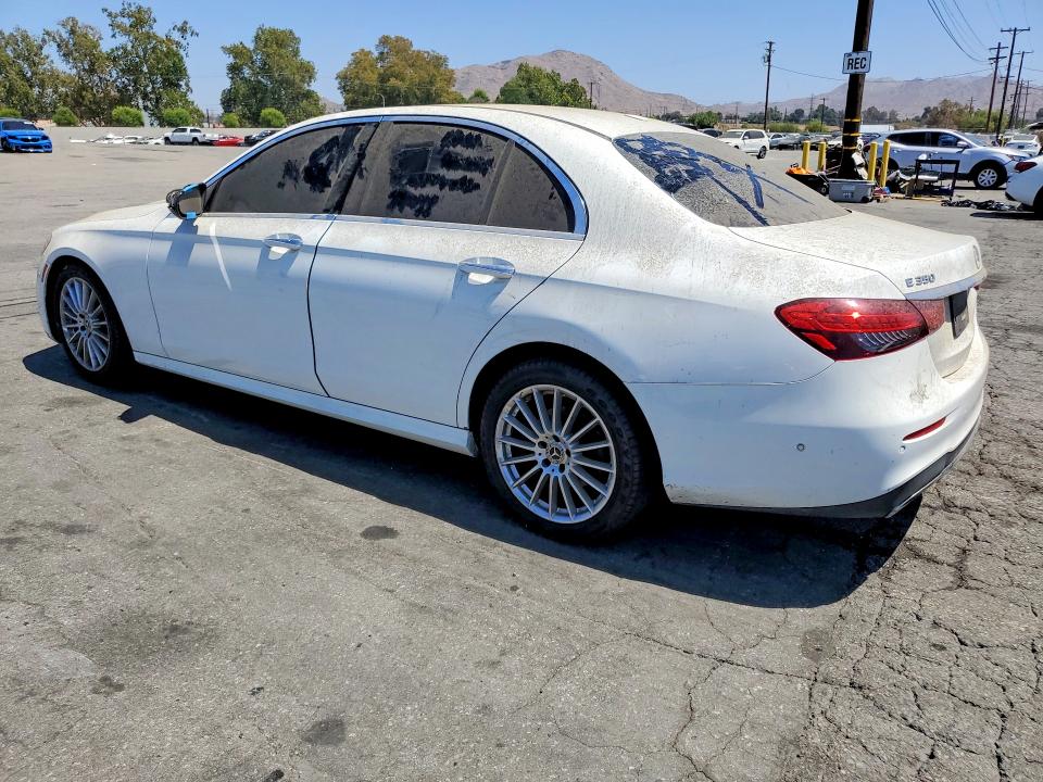 2021 Mercedes-benz E მანქანა იყიდება აუქციონზე, vin: W1KZF8DB7MA927745, აუქციონის ნომერი: 62971556