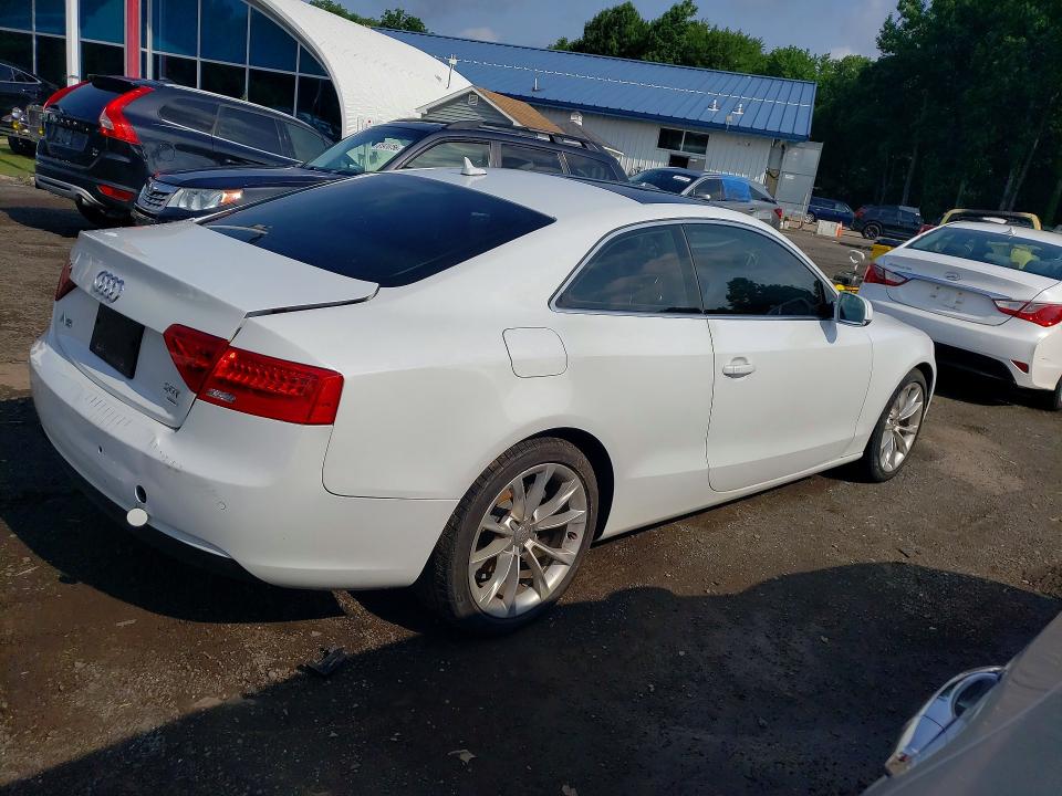 Aukcja sprzedaży 2013 Audi A5, vin: WAULFAFR2DA053495, numer aukcji: 61894676