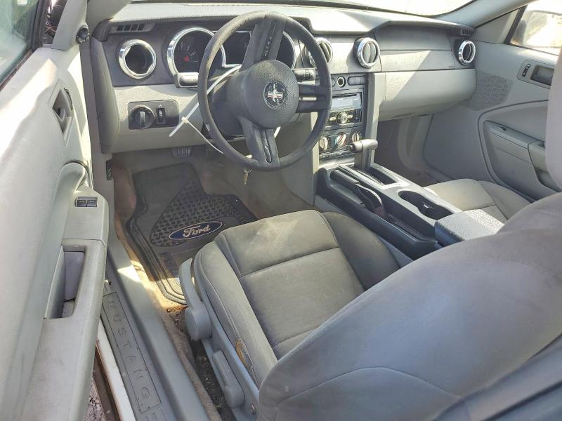 2005 Ford Mustang მანქანა იყიდება აუქციონზე, vin: 1ZVFT80N855139165, აუქციონის ნომერი: 61340286
