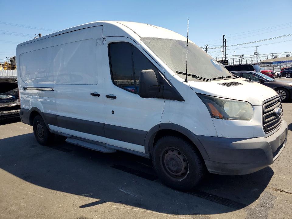 60655206 :رقم المزاد ، 1FTYE2CM9GKA15769 vin ، 2016 Ford Transit مزاد بيع