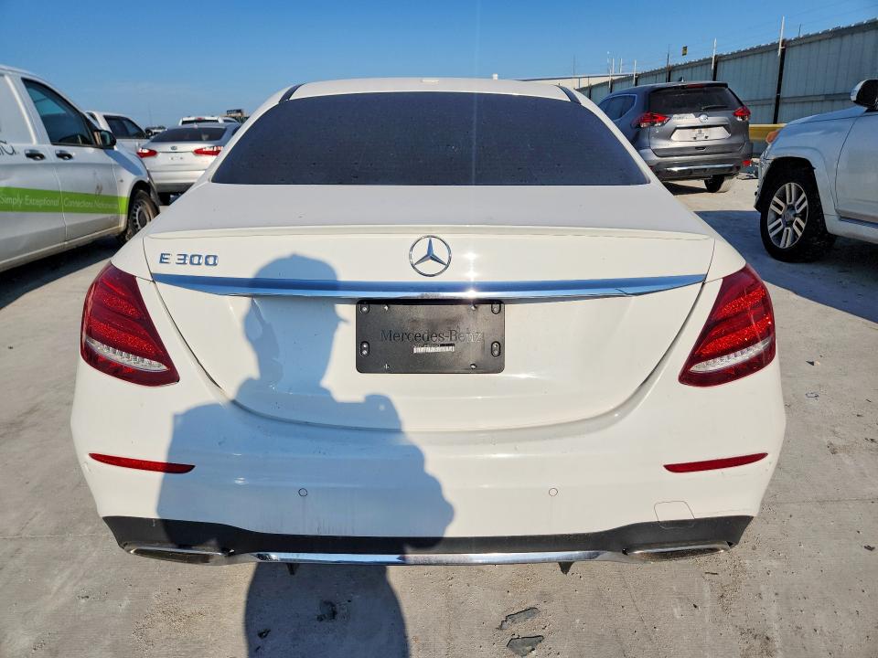 2019 Mercedes-benz E მანქანა იყიდება აუქციონზე, vin: WDDZF4JB4KA616879, აუქციონის ნომერი: 59812796