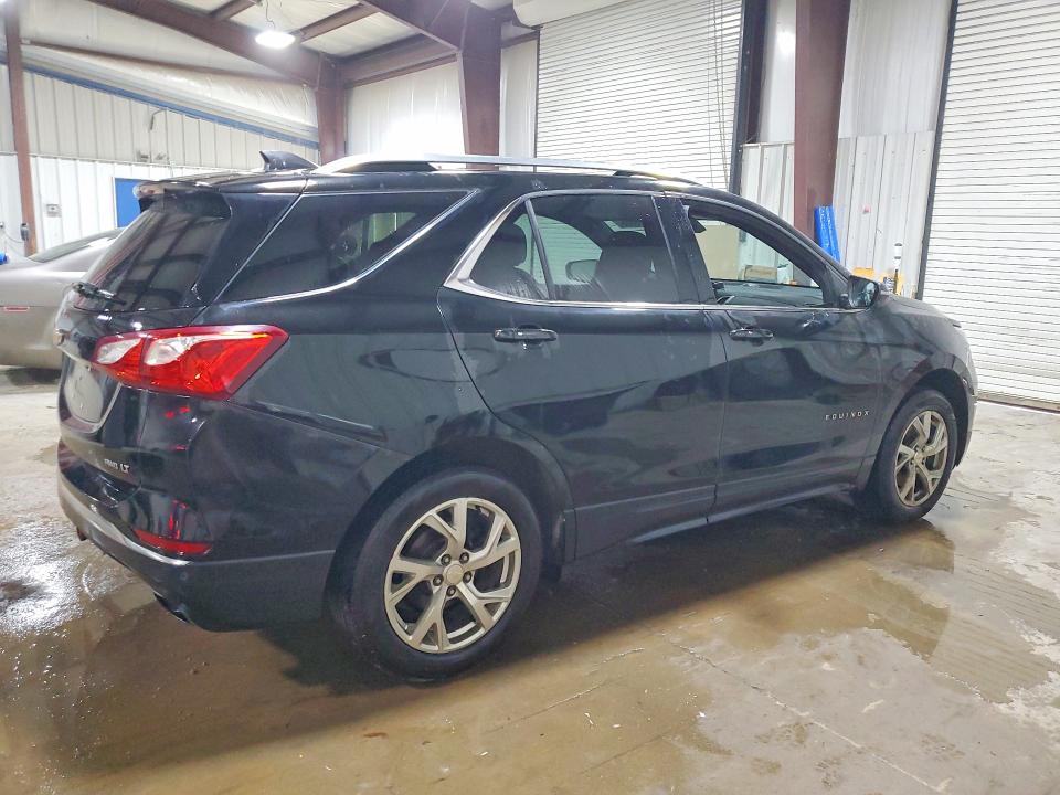 60758086 :رقم المزاد ، 2GNAXTEX1J6323237 vin ، 2018 Chevrolet Equinox مزاد بيع