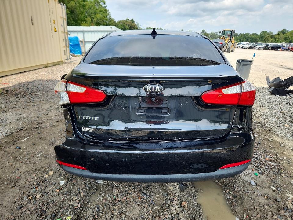 63108336 :رقم المزاد ، KNAFK4A65G5552182 vin ، 2016 Kia Forte مزاد بيع