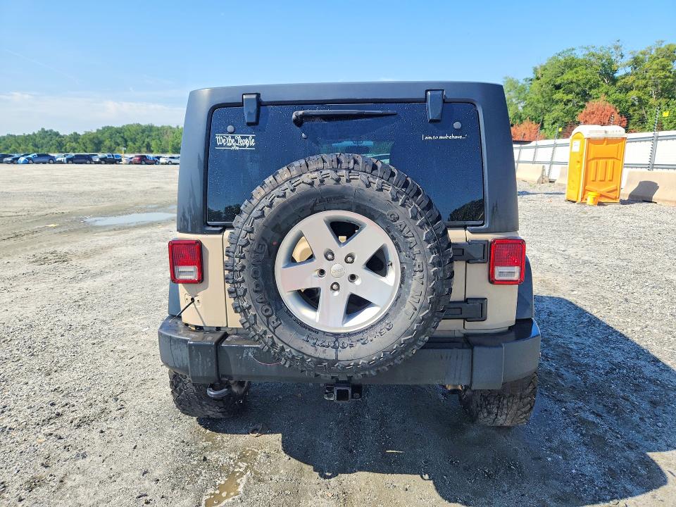 60958726 :رقم المزاد ، 1C4BJWDG3GL317800 vin ، 2016 Jeep Wrangler Unlimited مزاد بيع