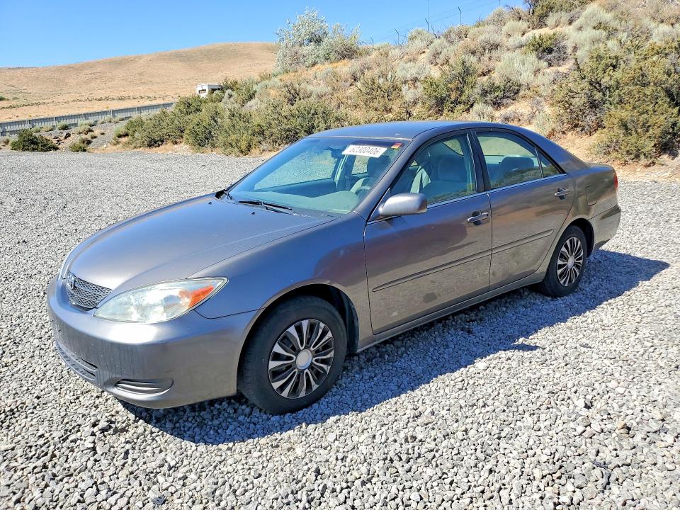 62300406 :رقم المزاد ، 4T1BE32K13U682826 vin ، 2003 Toyota Camry مزاد بيع