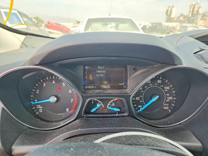 60066346 :رقم المزاد ، 1FMCU0F74KUB63103 vin ، 2019 Ford Escape مزاد بيع