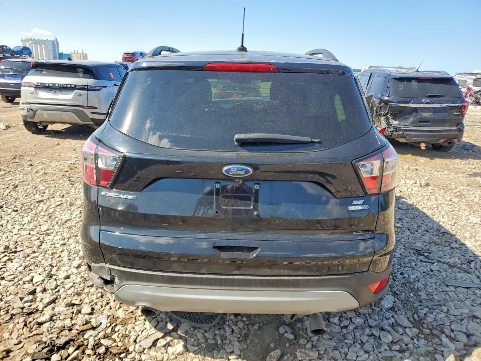 Продаж на аукціоні авто 2018 Ford Escape, vin: 1FMCU9GD8JUA10828, номер лоту: 62081776