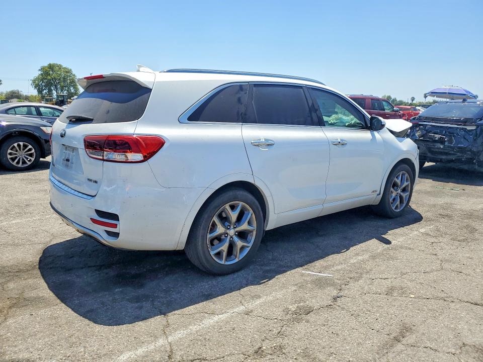 62772996 :رقم المزاد ، 5XYPKDA58GG169522 vin ، 2016 Kia Sorento مزاد بيع