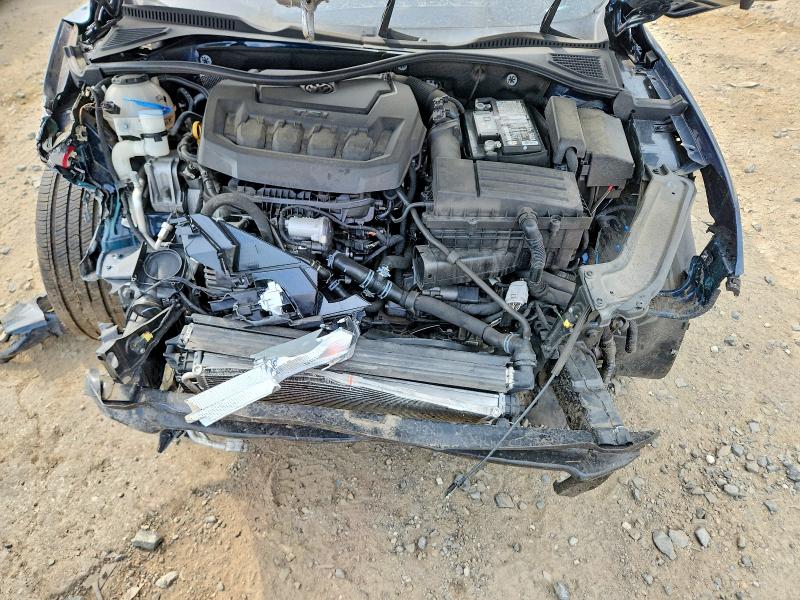 62679336 :رقم المزاد ، 1VWSA7A3XMC008177 vin ، 2021 Volkswagen Passat مزاد بيع
