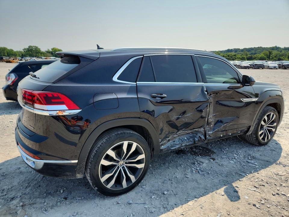 60074186 :رقم المزاد ، 1V2FE2CA1PC205233 vin ، 2023 Volkswagen Atlas Cross Sport مزاد بيع