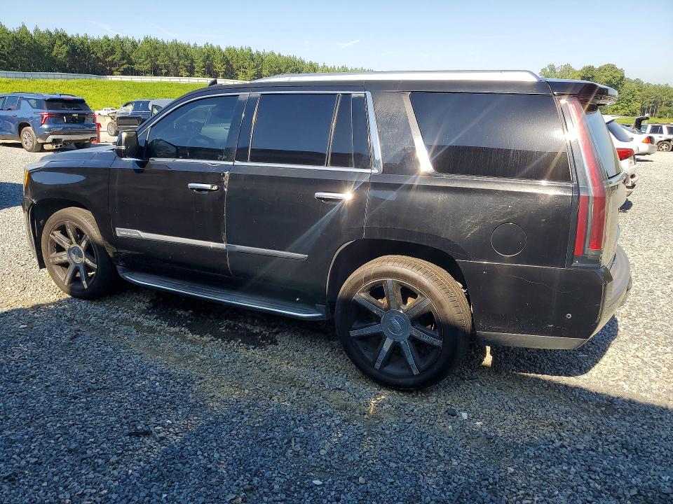 60944376 :رقم المزاد ، 1GYS4BKJ9HR123795 vin ، 2017 Cadillac Escalade مزاد بيع