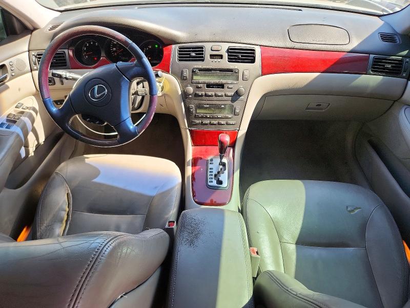 60833506 :رقم المزاد ، JTHBF30G920049723 vin ، 2002 Lexus Es مزاد بيع