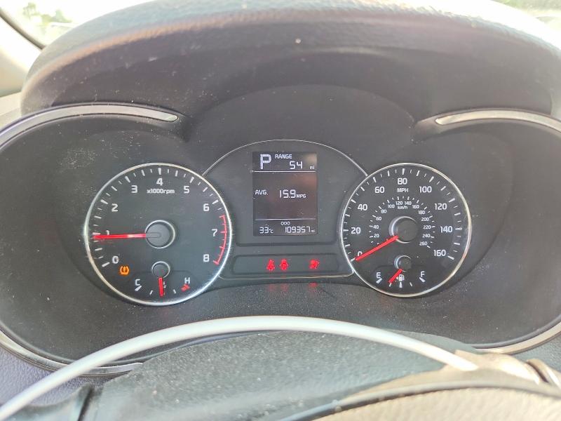 60794656 :رقم المزاد ، 3KPFK4A73JE189968 vin ، 2018 Kia Forte مزاد بيع