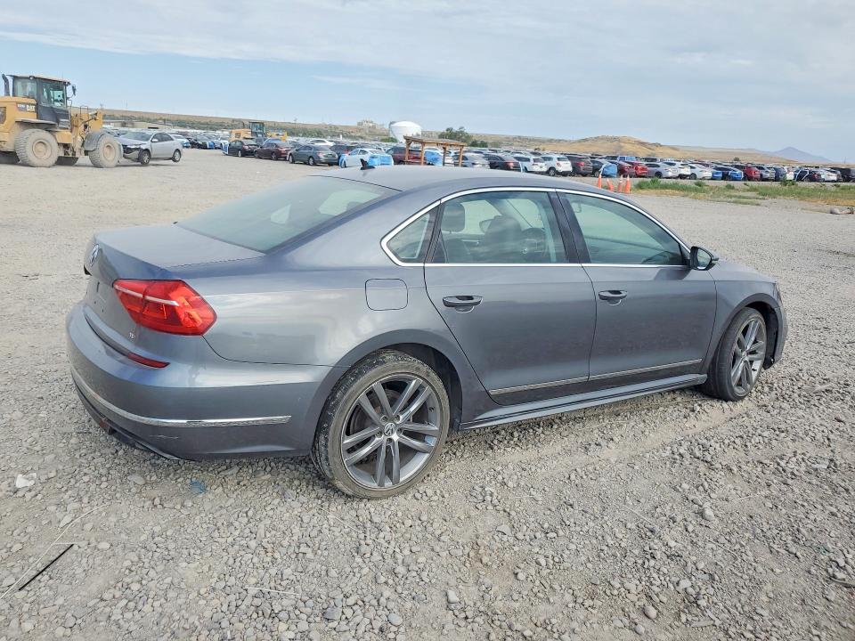 Продажа на аукционе авто 2016 Volkswagen Passat, vin: 1VWAT7A3XGC051122, номер лота: 60527886