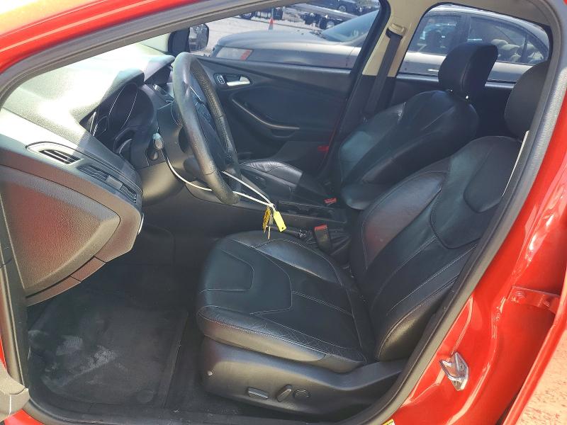 61049536 :رقم المزاد ، 1FADP3F26GL339903 vin ، 2016 Ford Focus مزاد بيع