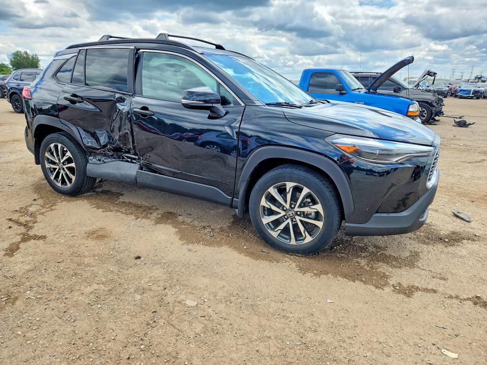 Продажа на аукционе авто 2023 Toyota Corolla Cross, vin: 7MUDAABG5PV064143, номер лота: 61980536