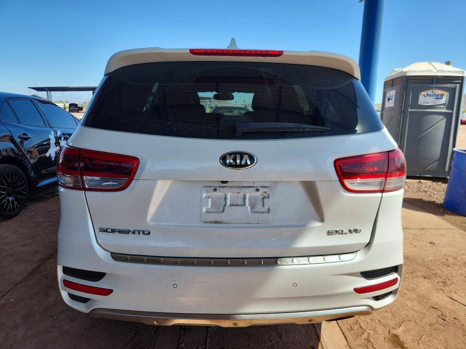 2016 Kia Sorento მანქანა იყიდება აუქციონზე, vin: 5XYPK4A52GG101247, აუქციონის ნომერი: 63341196