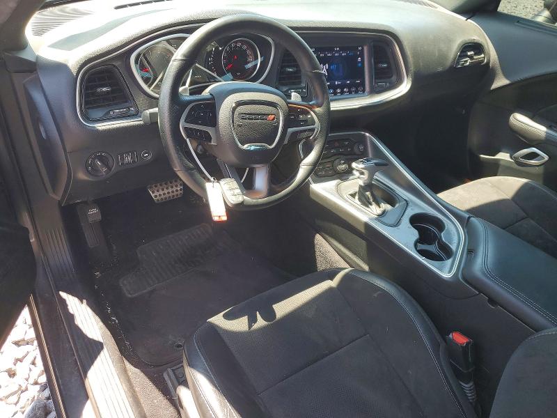 60218406 :رقم المزاد ، 2C3CDZFJ8JH161610 vin ، 2018 Dodge Challenger مزاد بيع