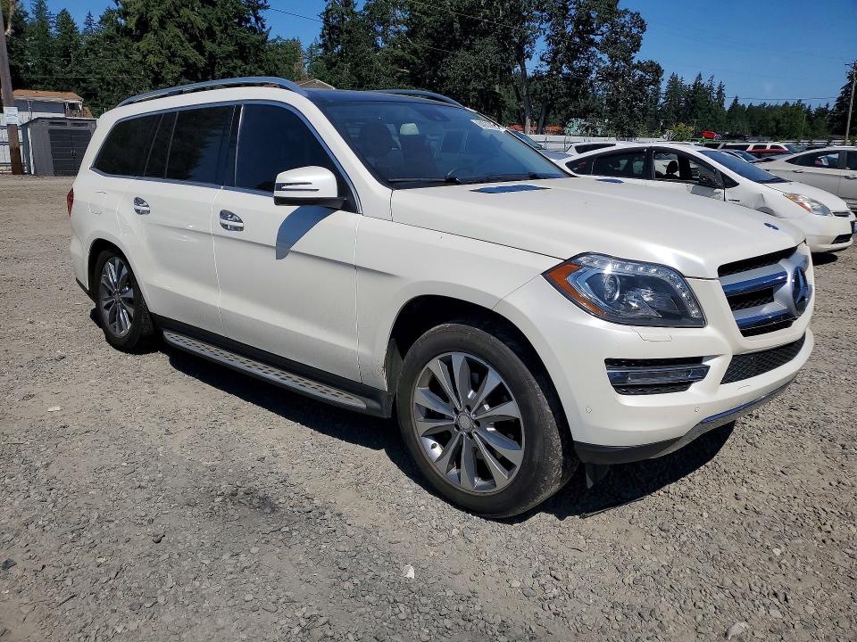 Продажа на аукционе авто 2015 Mercedes-benz Gl, vin: 4JGDF2EE9FA602135, номер лота: 60033966