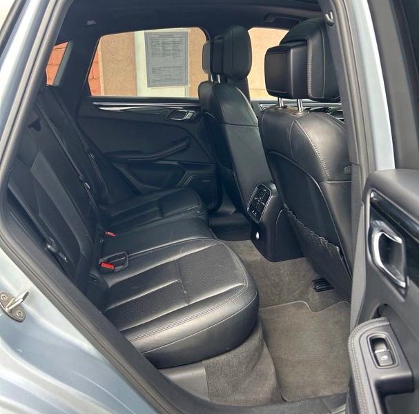Aukcja sprzedaży 2017 Porsche Macan, vin: WP1AB2A56HLB10242, numer aukcji: 63434266