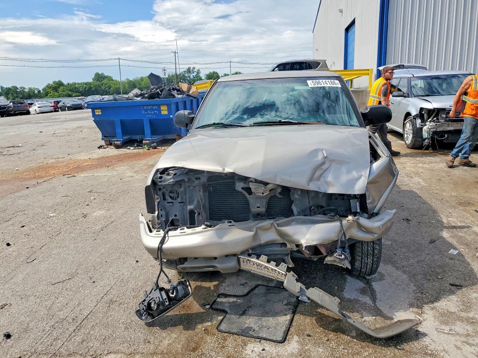 2001 Chevrolet S Truck მანქანა იყიდება აუქციონზე, vin: 1GCCS19W818100483, აუქციონის ნომერი: 59614186