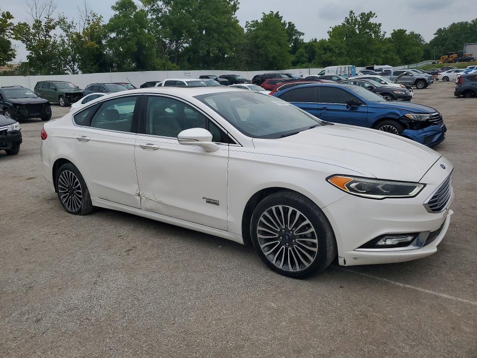 2018 Ford Fusion მანქანა იყიდება აუქციონზე, vin: 3FA6P0SU8JR145607, აუქციონის ნომერი: 62868666