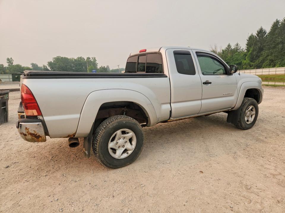 61150736 :رقم المزاد ، 5TEUU42N16Z218253 vin ، 2006 Toyota Tacoma مزاد بيع