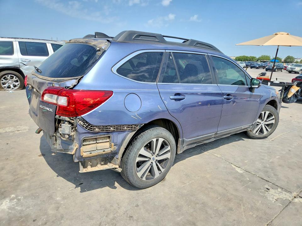 63148816 :رقم المزاد ، 4S4BSAKC2J3236466 vin ، 2018 Subaru Outback مزاد بيع