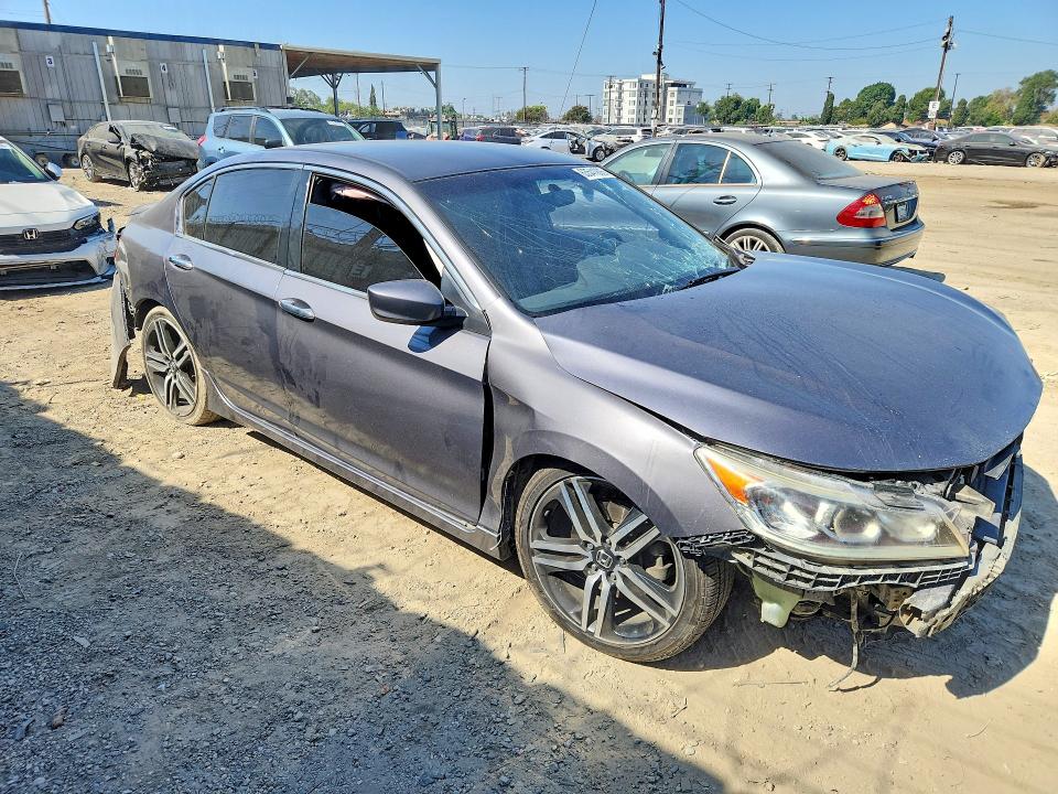 Aukcja sprzedaży 2017 Honda Accord, vin: 1HGCR2F54HA255243, numer aukcji: 63541976