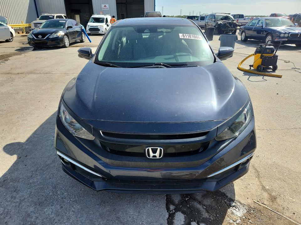 61181666 :رقم المزاد ، JHMFC1F36KX014082 vin ، 2019 Honda Civic مزاد بيع