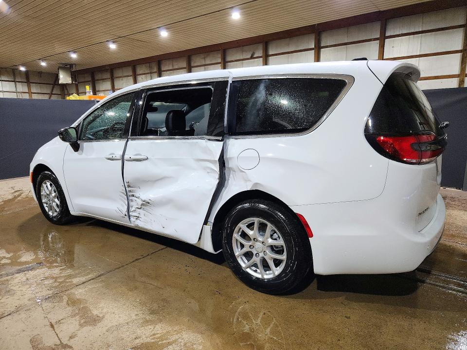 Auction sale of the 2027 Chrysler Pacifica, vin: 2C4RC1BG4VR576671, lot number: 60669896