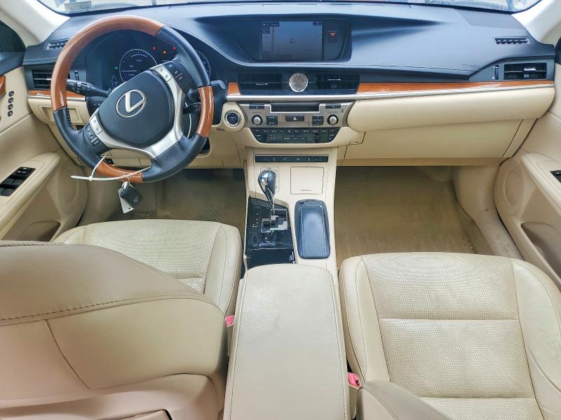 59898246 :رقم المزاد ، JTHBW1GGXF2095677 vin ، 2015 Lexus Es مزاد بيع