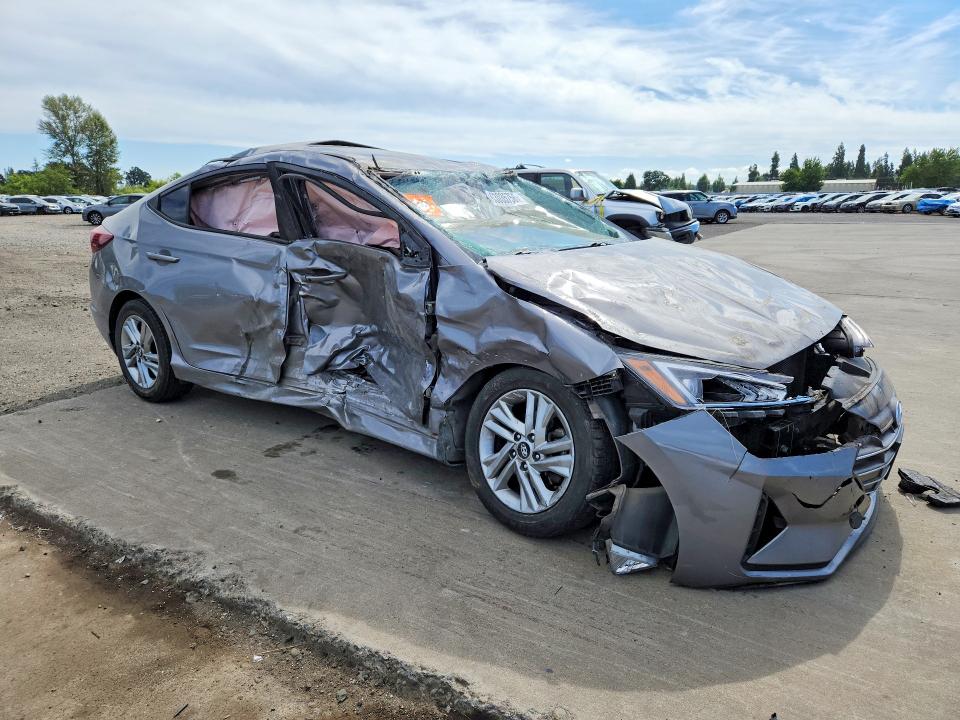 2020 Hyundai Elantra მანქანა იყიდება აუქციონზე, vin: KMHD84LF7LU079712, აუქციონის ნომერი: 63035756