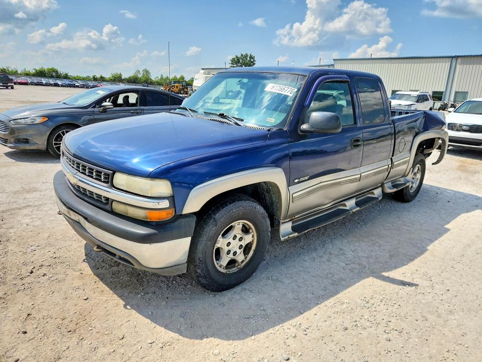 61066776 :رقم المزاد ، 1GCEK19T7YE320479 vin ، 2000 Chevrolet Silverado مزاد بيع
