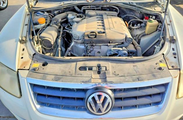 2004 Volkswagen Touareg მანქანა იყიდება აუქციონზე, vin: WVGBC67L74D038239, აუქციონის ნომერი: 63049326