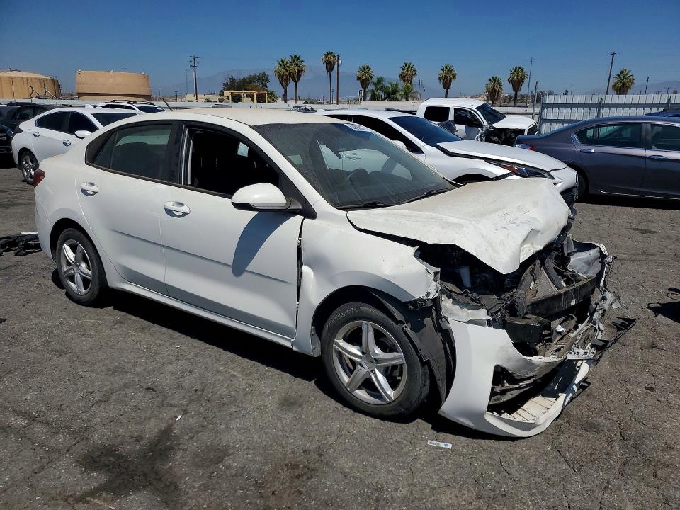 62950866 :رقم المزاد ، 3KPA24AD1NE462850 vin ، 2022 Kia Rio مزاد بيع