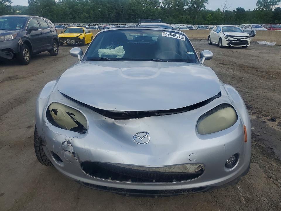 2006 Mazda Mx-5 Miata მანქანა იყიდება აუქციონზე, vin: JM1NC25F260111809, აუქციონის ნომერი: 59848276