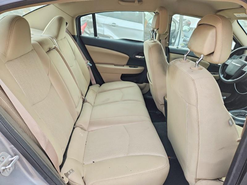 61360396 :رقم المزاد ، 1C3CCBAB0EN122128 vin ، 2014 Chrysler 200 مزاد بيع