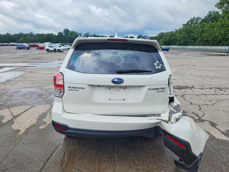 62838446 :رقم المزاد ، JF2SJAEC8HH402409 vin ، 2017 Subaru Forester مزاد بيع