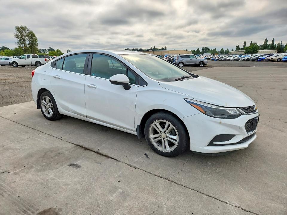 Продажа на аукционе авто 2016 Chevrolet Cruze, vin: 1G1BE5SM9G7311167, номер лота: 62084486