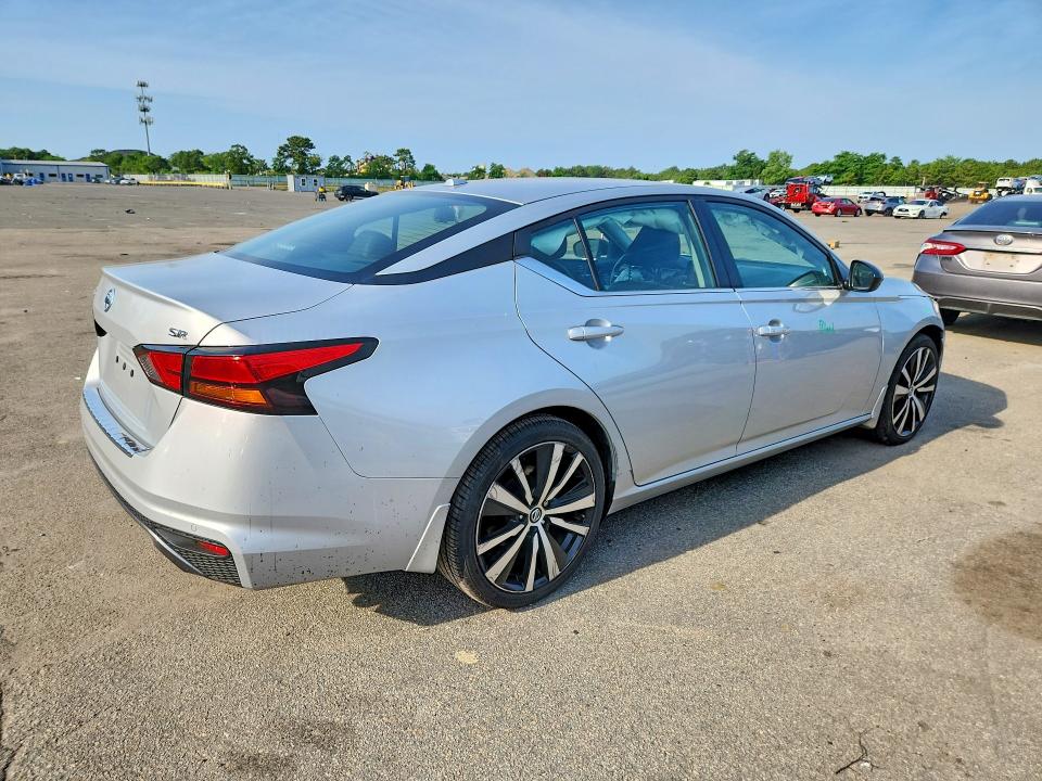 Продажа на аукционе авто 2022 Nissan Altima, vin: 1N4BL4CV6NN319014, номер лота: 61176396